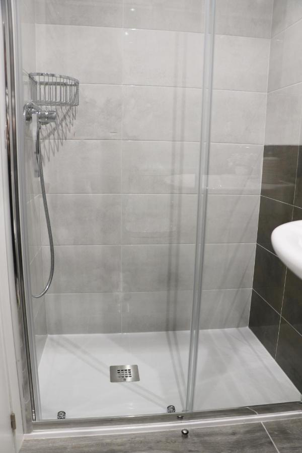 Apartamentos Credencial Sarria Ngoại thất bức ảnh