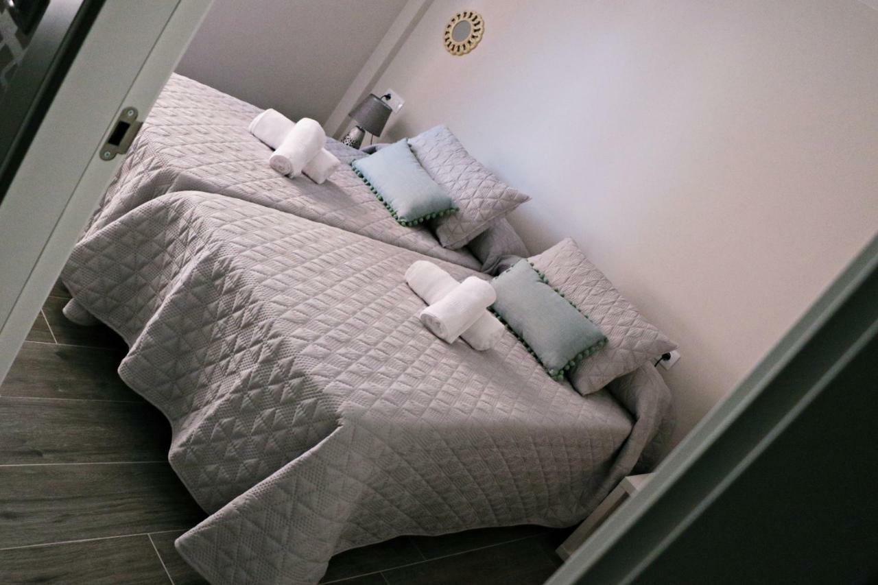 Apartamentos Credencial Sarria Ngoại thất bức ảnh
